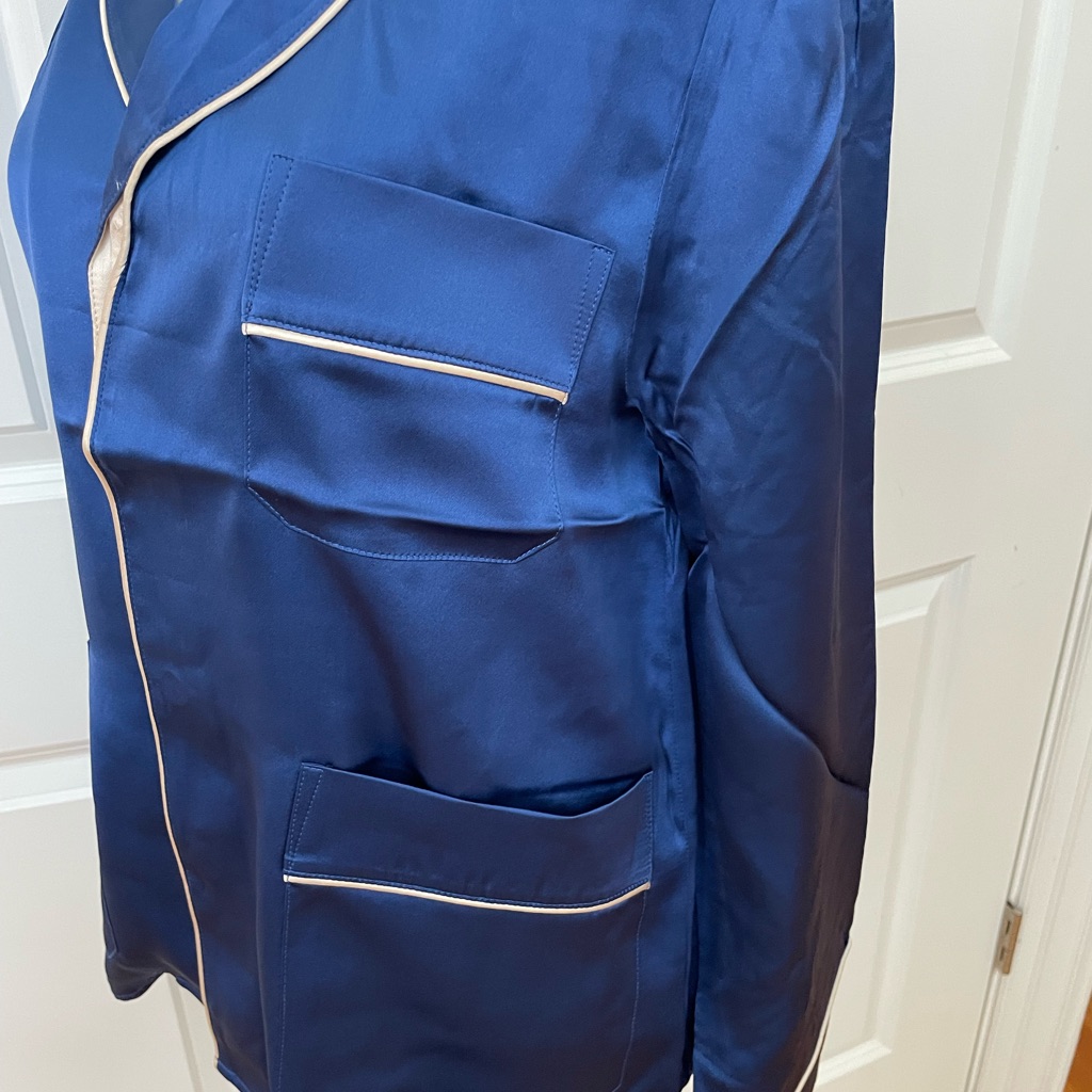 Nakedcashmere 100% Silk Pajama Top Navy Blue Ivory Piping Size S — image 3 of 6
